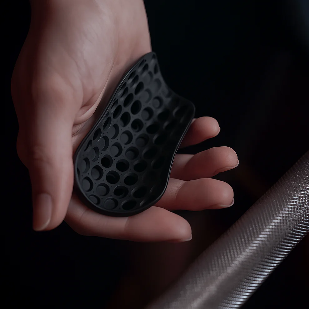 Liftyz Women Anti-Slip Gym Hand Grips for Weight Lifting